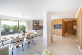 Sublime 3 bedroom with roof terrace